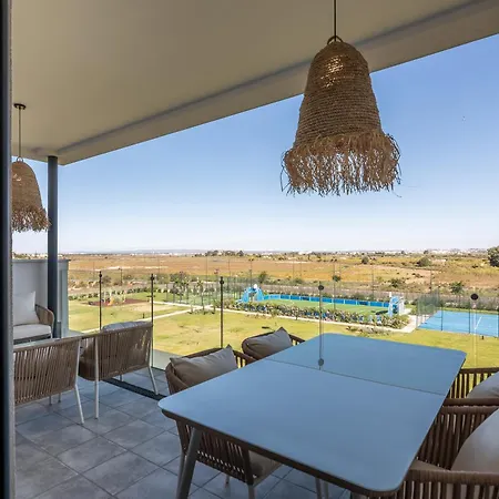 Apartment Flamencos Luxury By H *